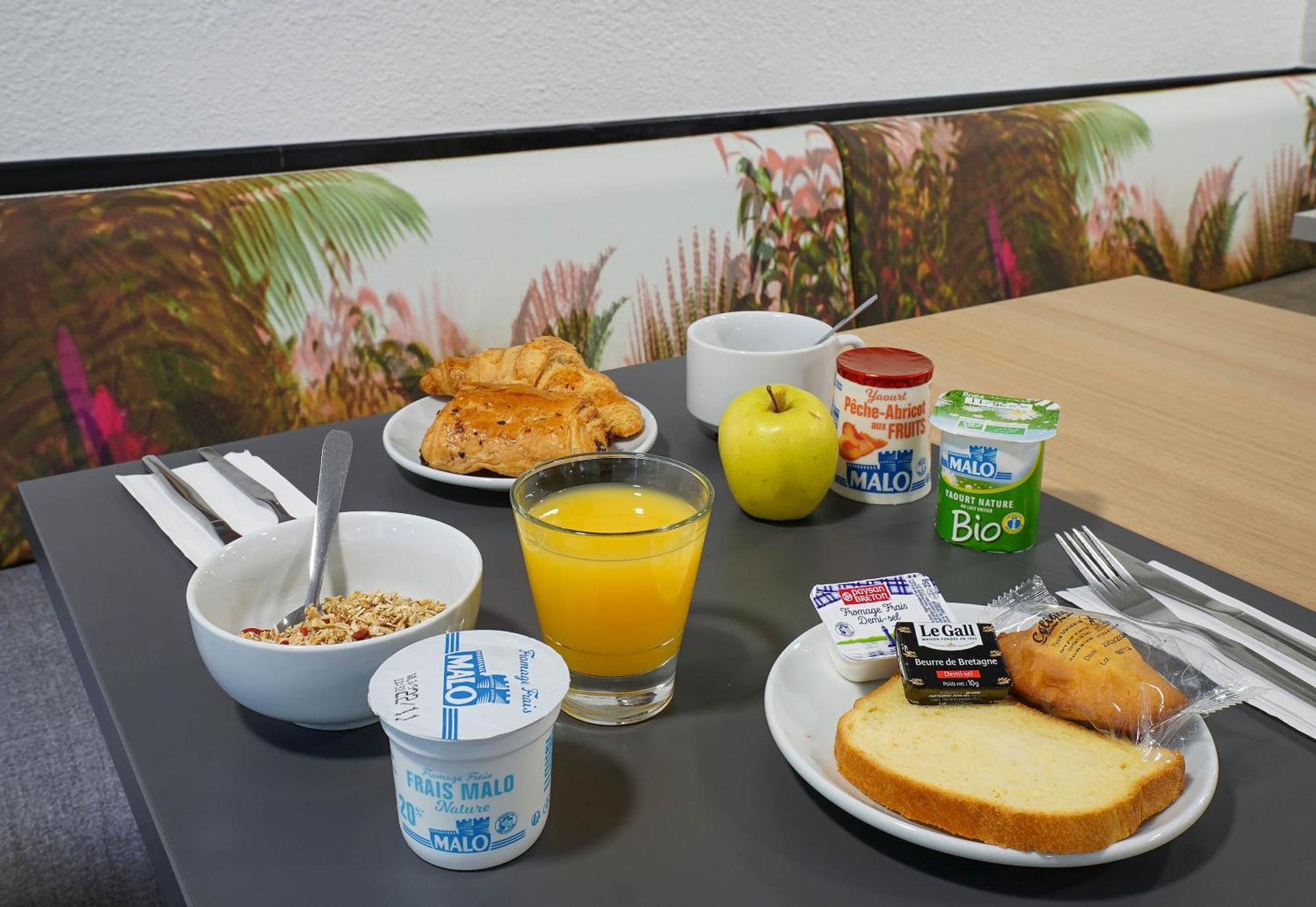 B&B Hotel Marseille Parc Chanot מראה חיצוני תמונה